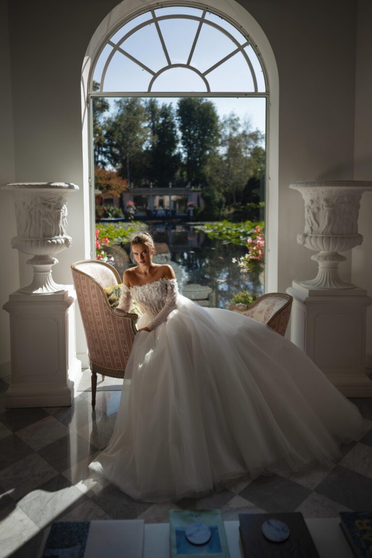 3D cvjetna čipka sa rukavima uz til princeza oblika