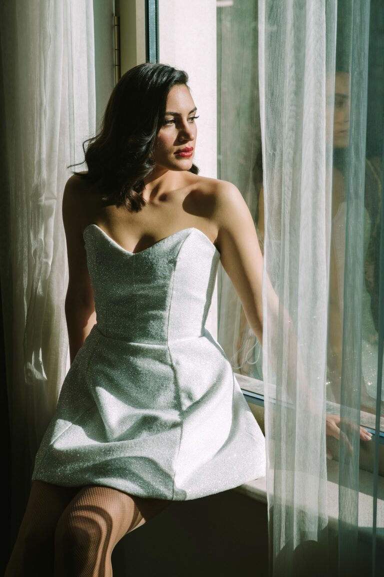 Kratka top haljina srcolikog izreza