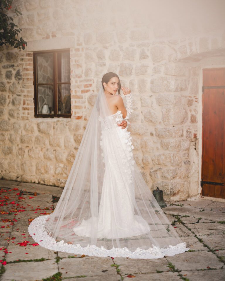 Sirena haljina na top sa 3 d cvjetićima