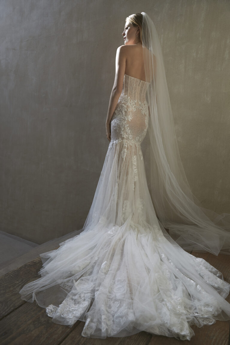 Providna sirena srcastog izreza